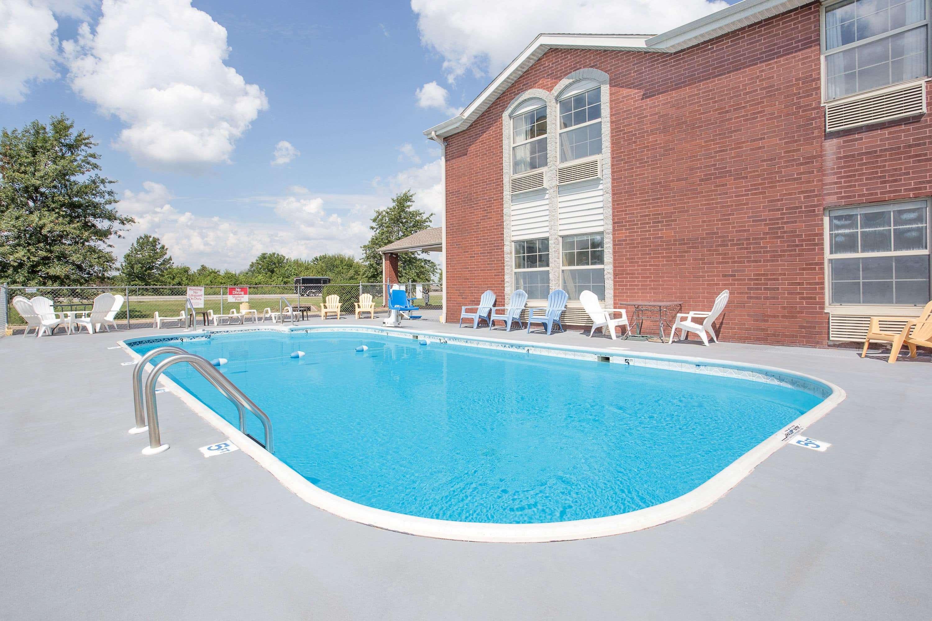 Super 8 By Wyndham Nixa/Springfield Area Hotel Exterior foto