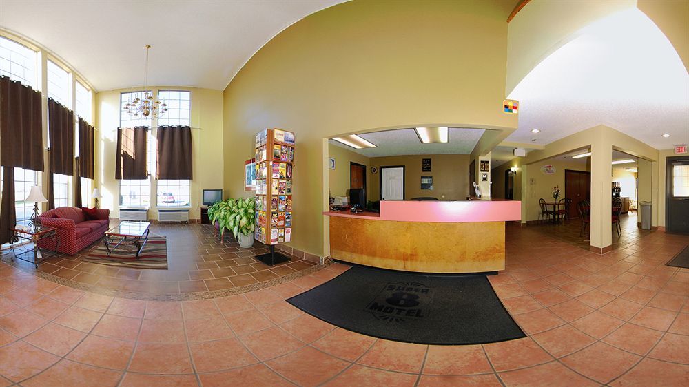 Super 8 By Wyndham Nixa/Springfield Area Hotel Exterior foto