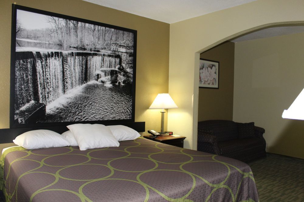 Super 8 By Wyndham Nixa/Springfield Area Hotel Exterior foto